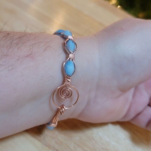 Handmade Baby Blue Glass Bead Copper Wire Bracelet (Upcycled Beads) - Picture 3 of 8